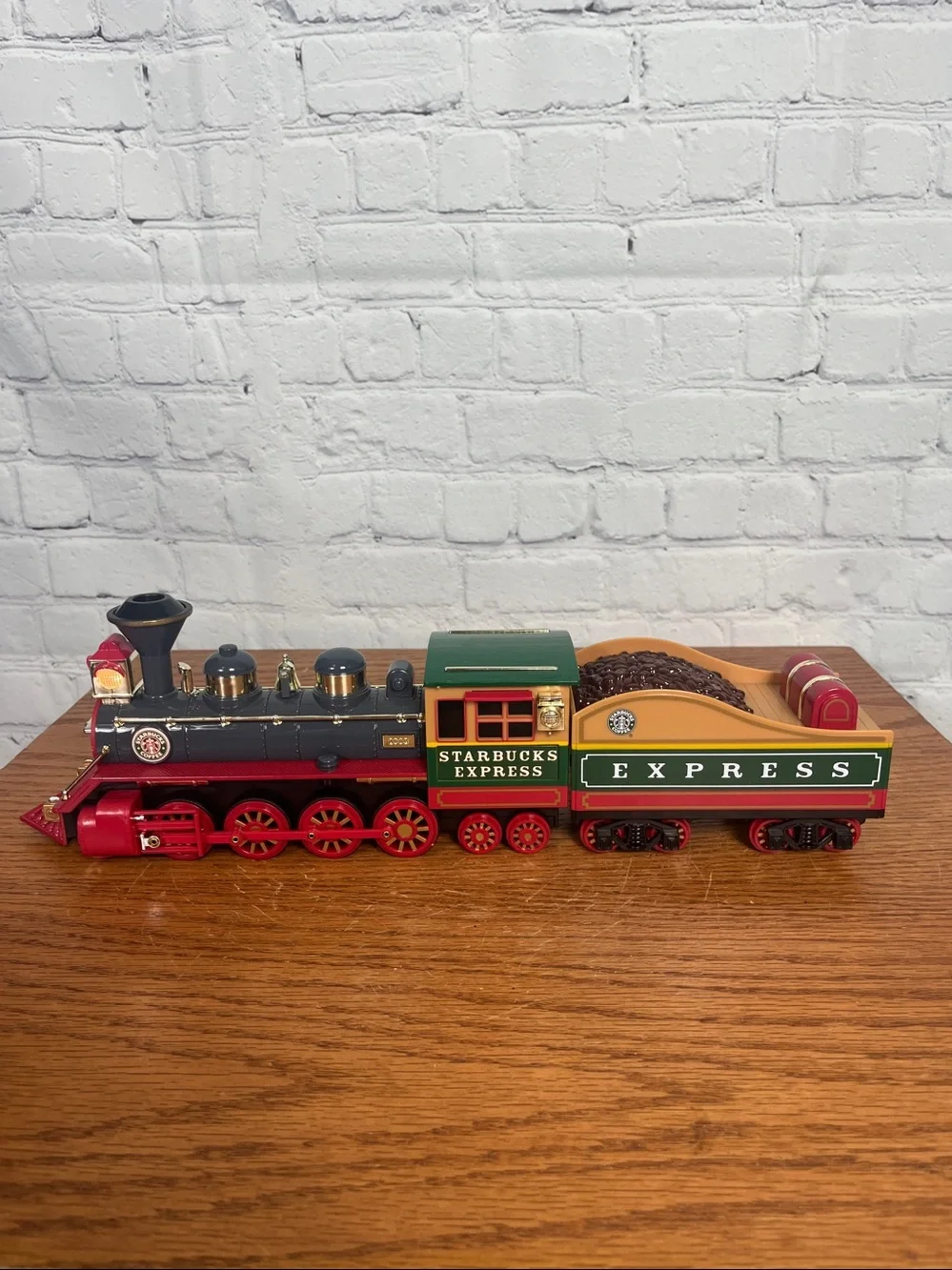 Starbucks Holiday Express Train with working lights and poster like new 2003